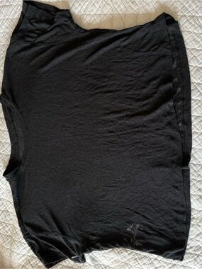 Black crop Women’s top